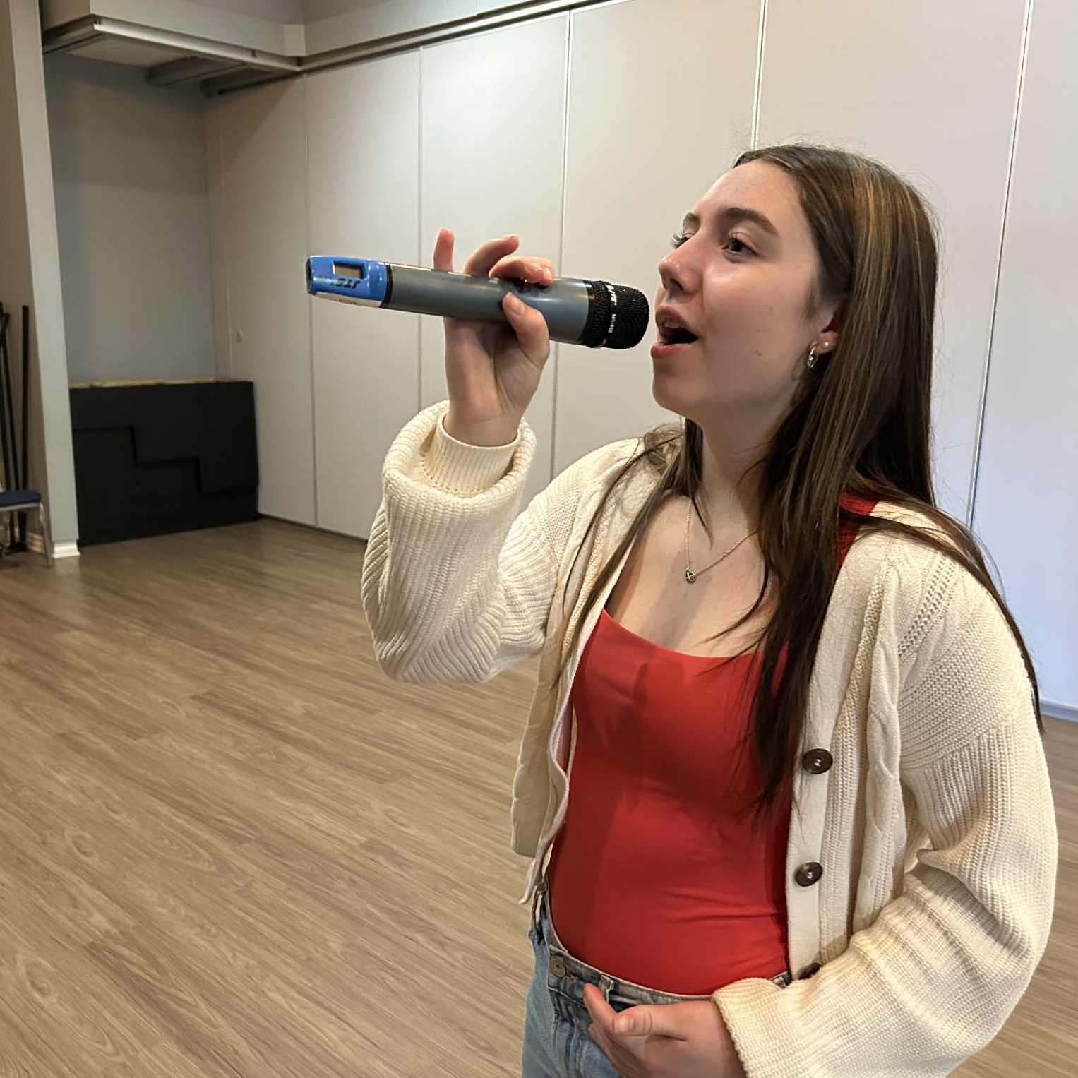 Unknown-51 Chant (7 ans et plus) Offert les lundis – Image 1